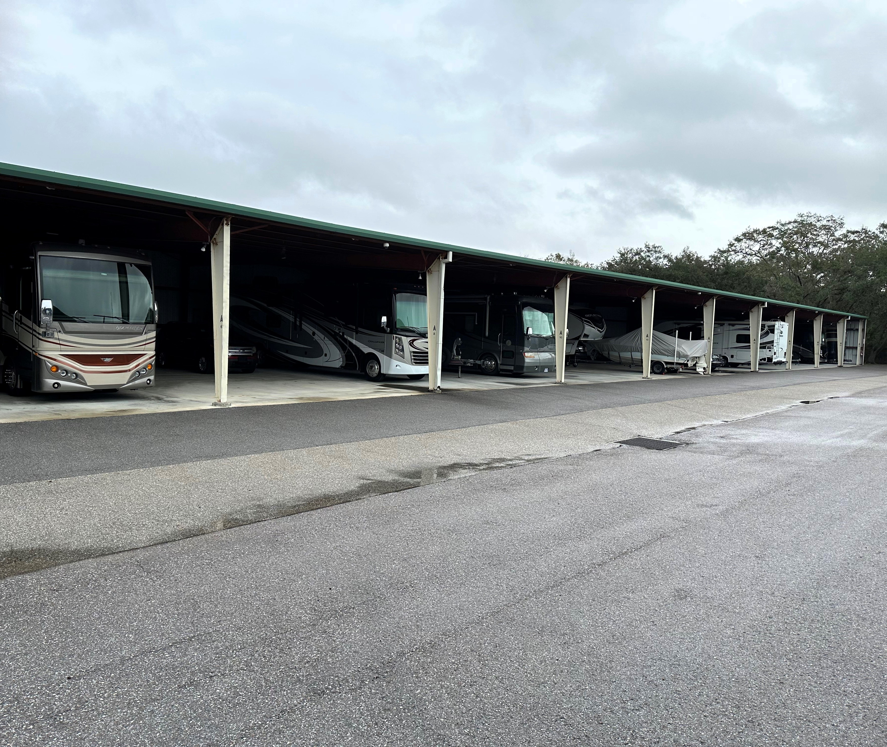 Covered RV Parking & Storage In Palm Harbor